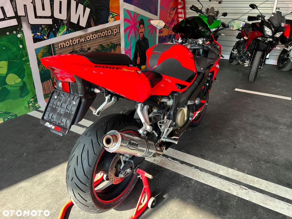 Honda CBR - 11