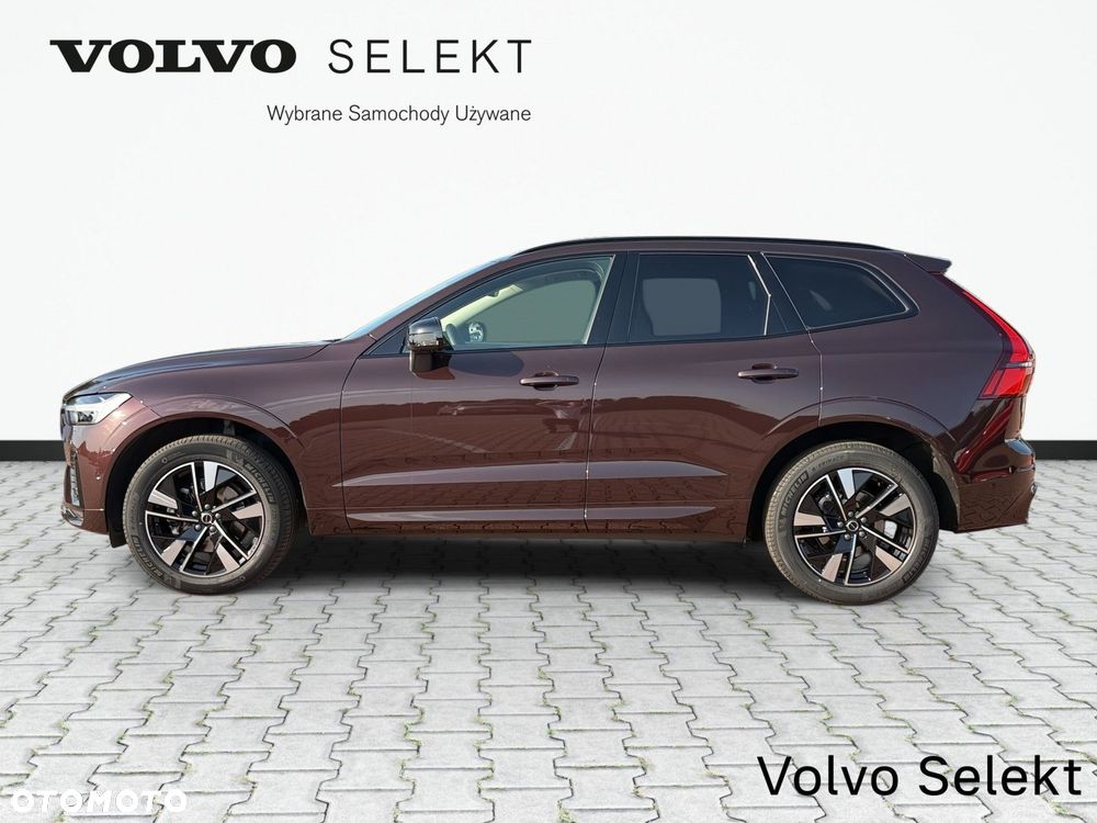 Volvo XC 60 B5 B AWD Plus Dark - 9