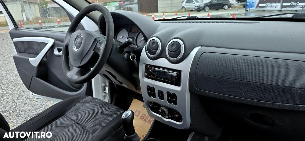 Dacia Sandero 1.4 MPI - 8