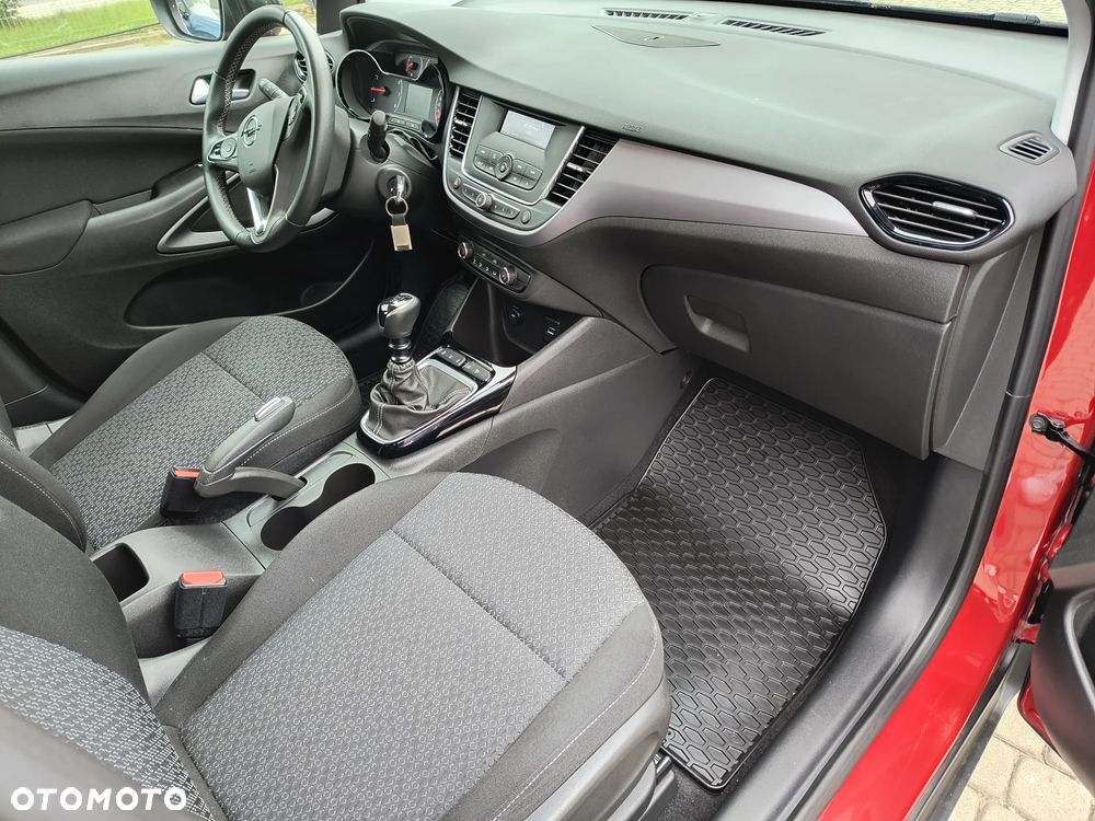 Opel Crossland 1.2 T - 12