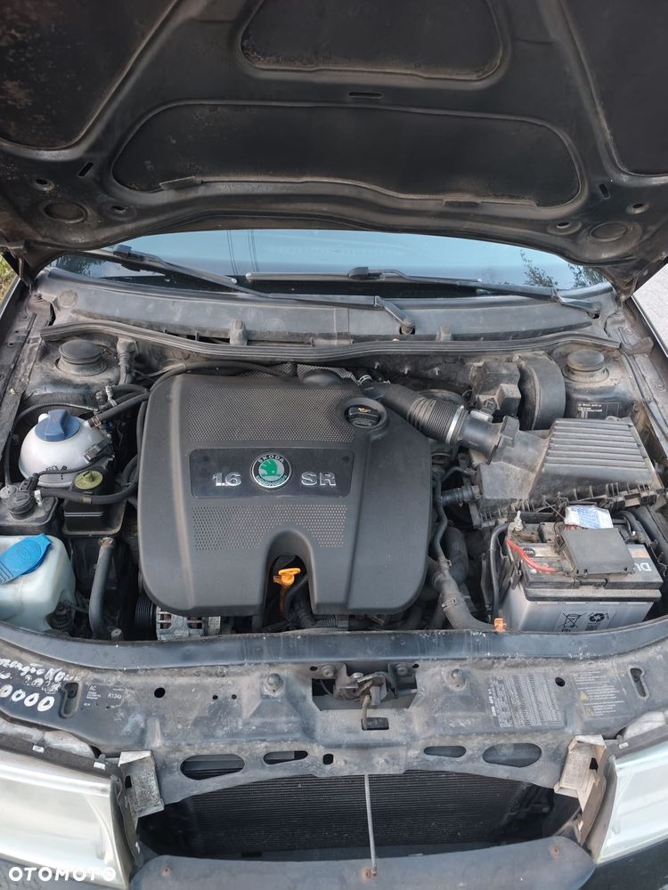 Skoda Octavia 1.6 Classic - 6