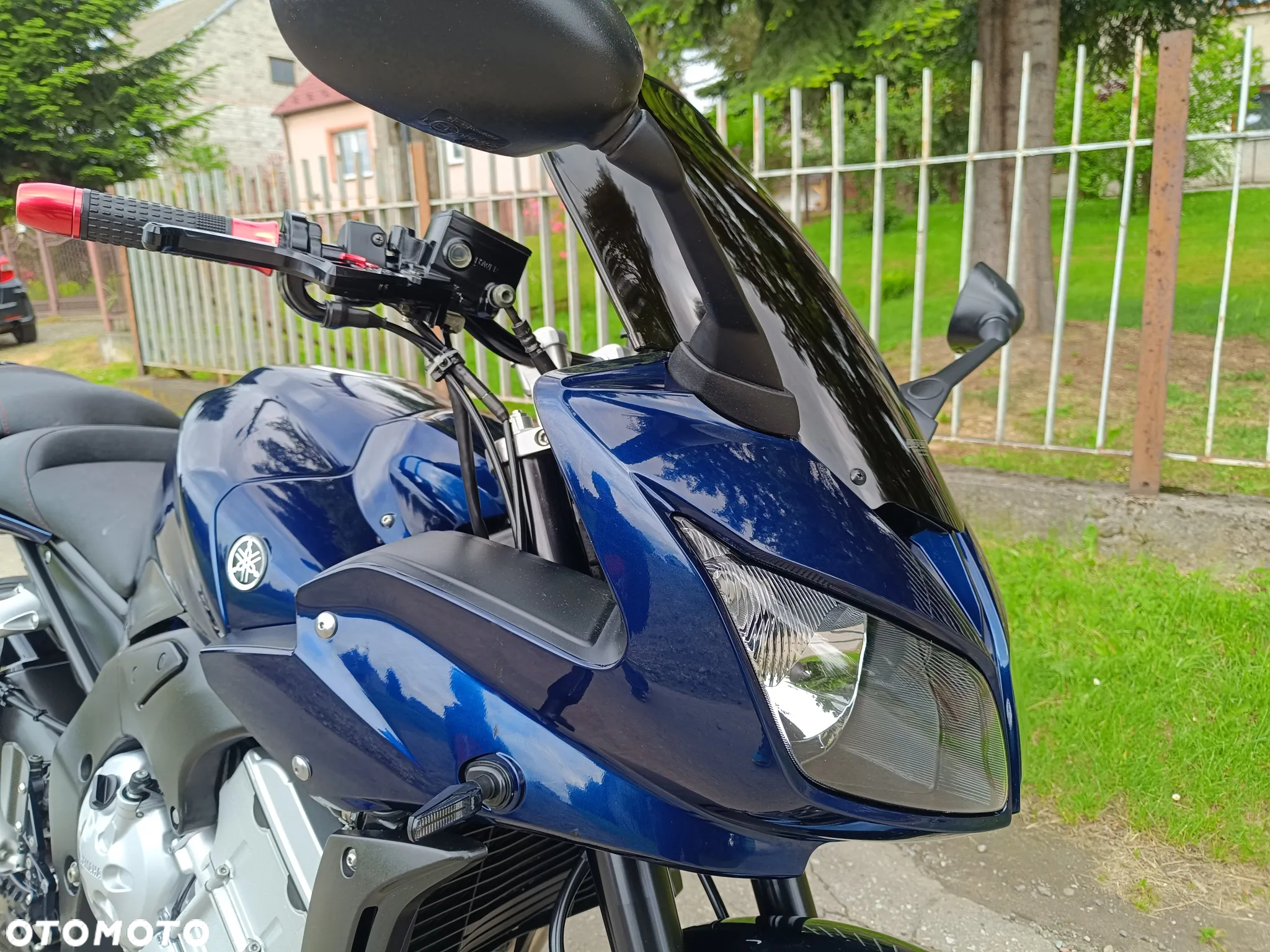 Yamaha FZ - 13