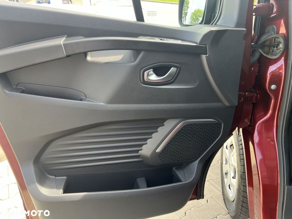 Renault Trafic - 10