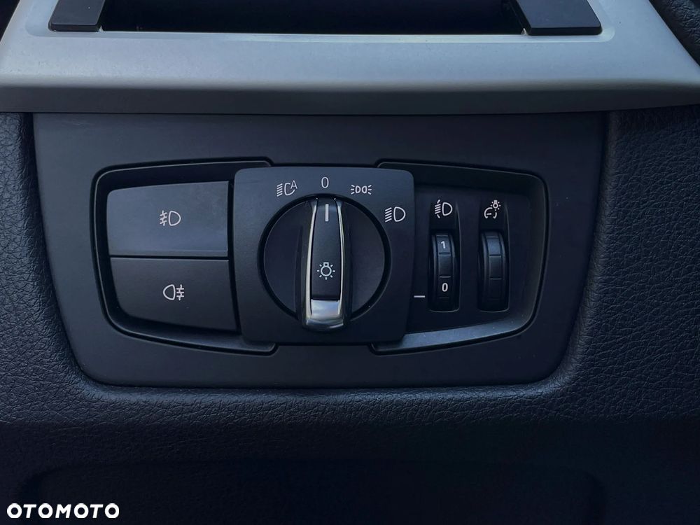 BMW 3GT 320i Modern Line - 33