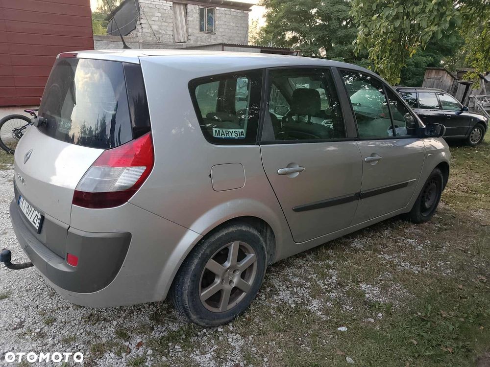 Renault Grand Scenic - 3