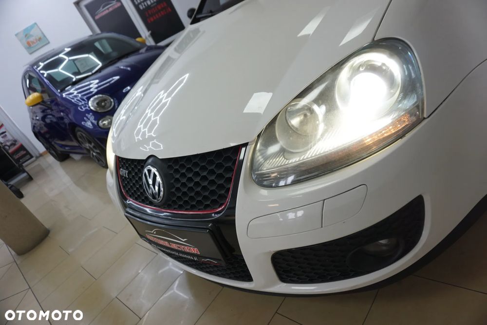 Volkswagen Golf 2.0 GTI - 7