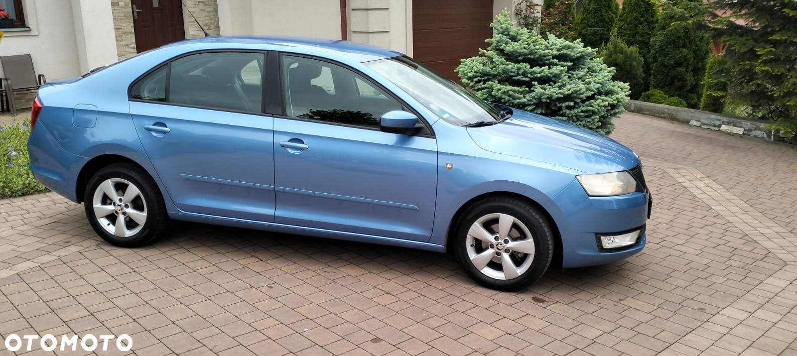 Skoda RAPID 1.2 TSI Ambition - 8