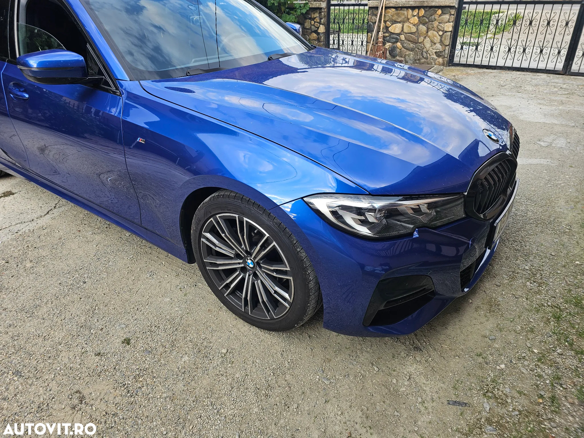 BMW Seria 3 320i AT - 10