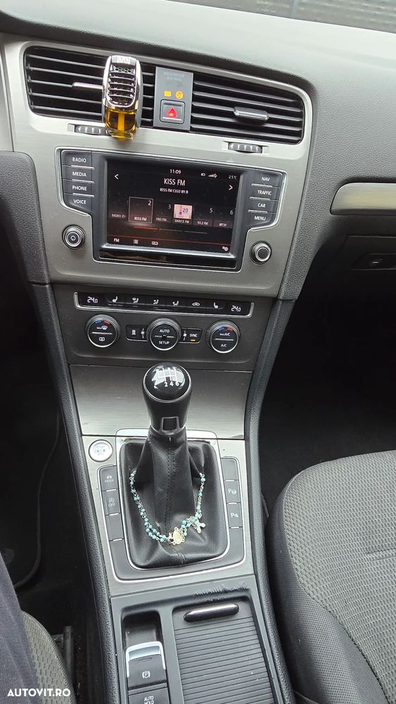 Volkswagen Golf 2.0 BlueTDI Comfortline - 6