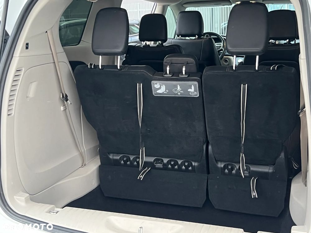 Chrysler Pacifica - 34