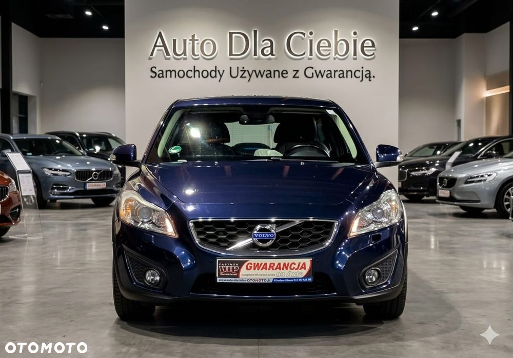 Volvo C30 D3 R-Design - 3