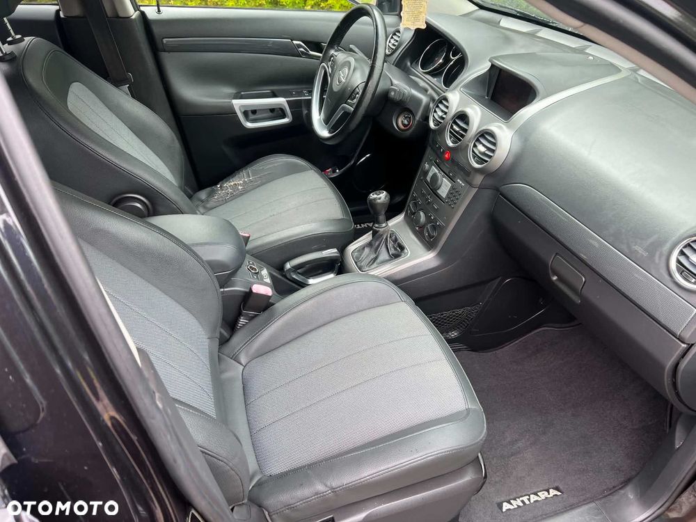 Opel Antara - 8