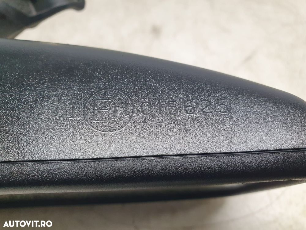 Oglinda retrovizoare interioara E11015625 Volkswagen VW Golf 5 [2003 - 3