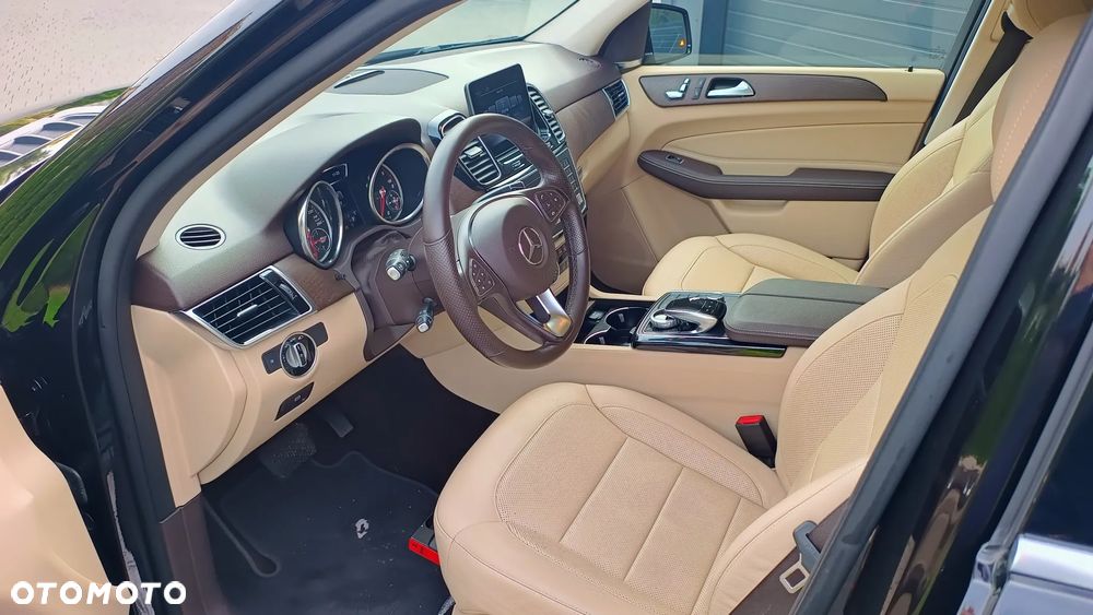 Mercedes-Benz GLE 350 d 4-Matic - 13