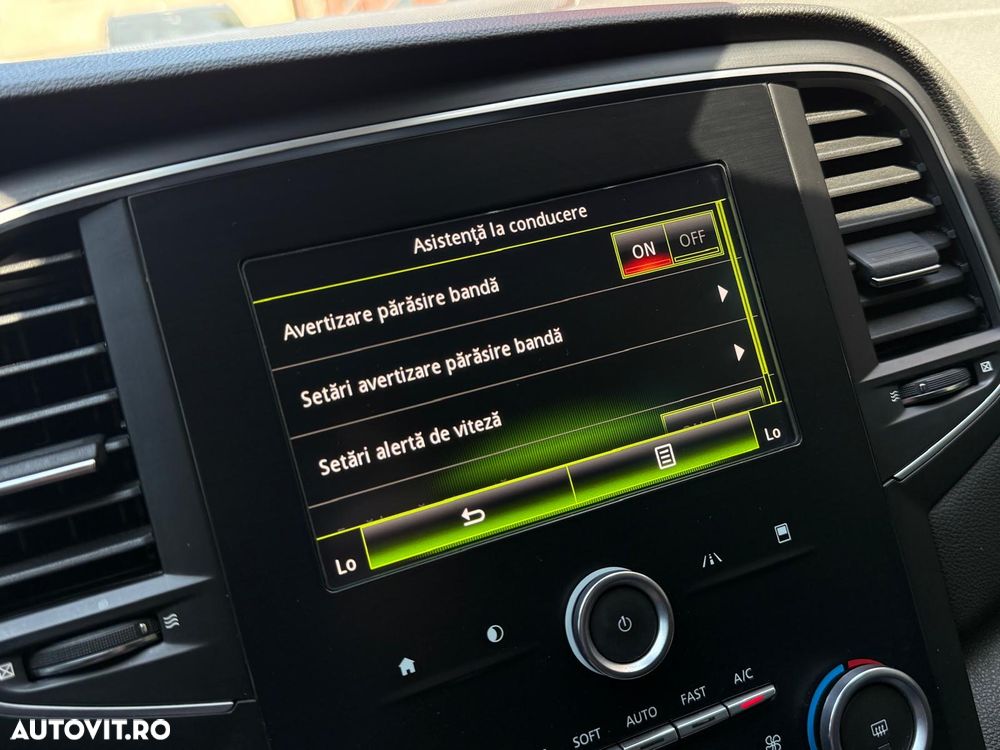 Renault Megane ENERGY TCe 100 LIMITED - 13