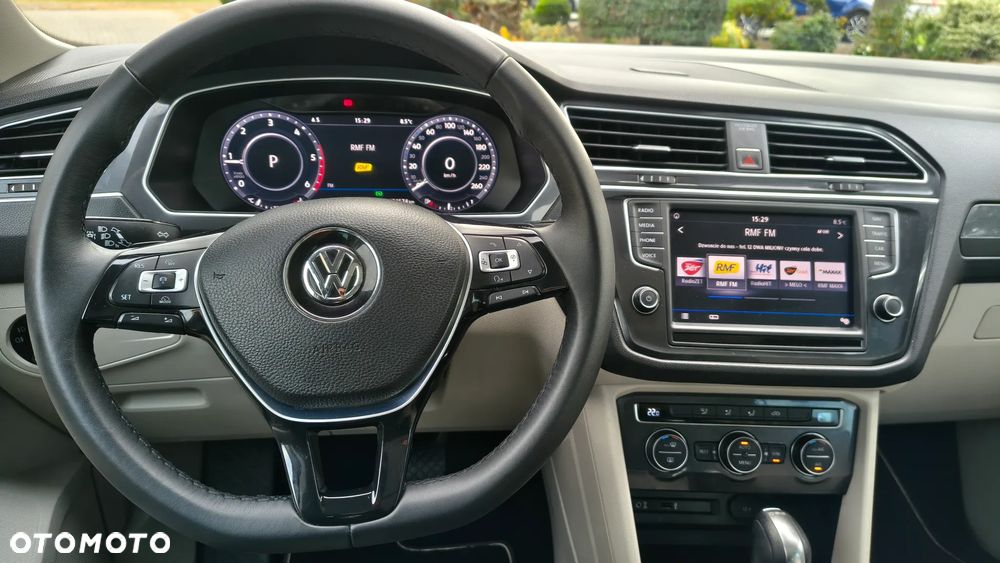 Volkswagen Tiguan - 20