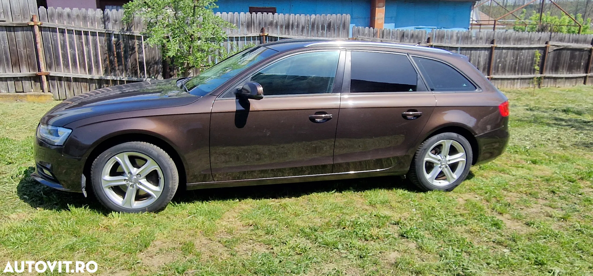 Audi A4 - 4