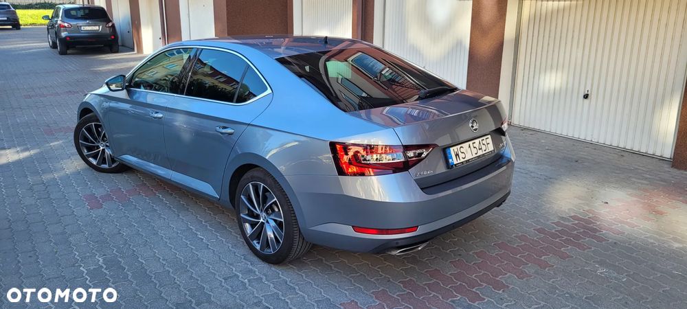 Skoda Superb 2.0 TSI 4x4 L&K DSG - 16