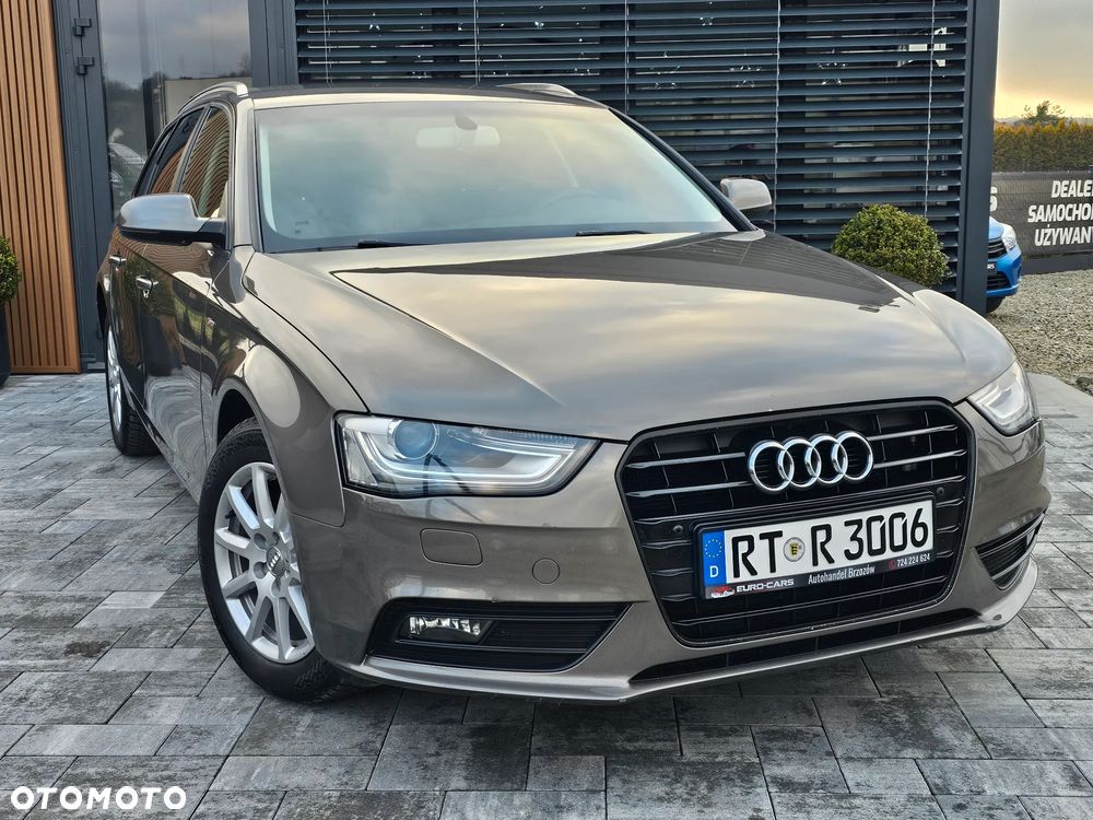 Audi A4 Avant 2.0 TDI DPF multitronic S line Sportpaket - 18