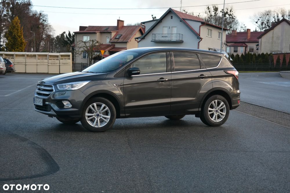 Ford Kuga - 21