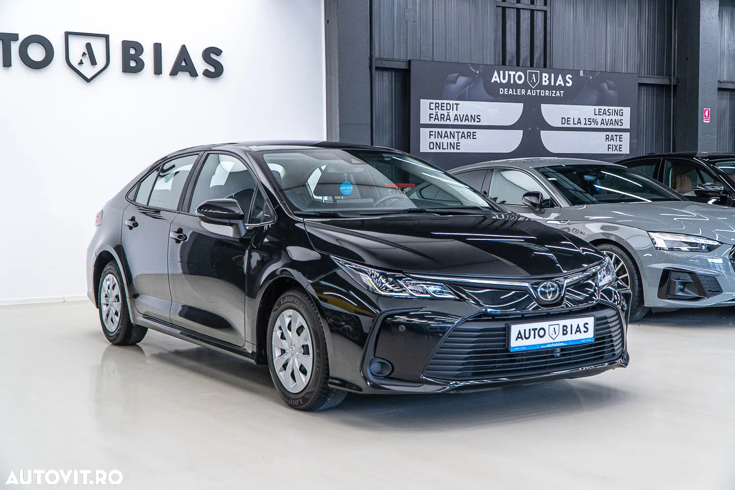 Toyota Corolla Sedan 1.6 Business - 3