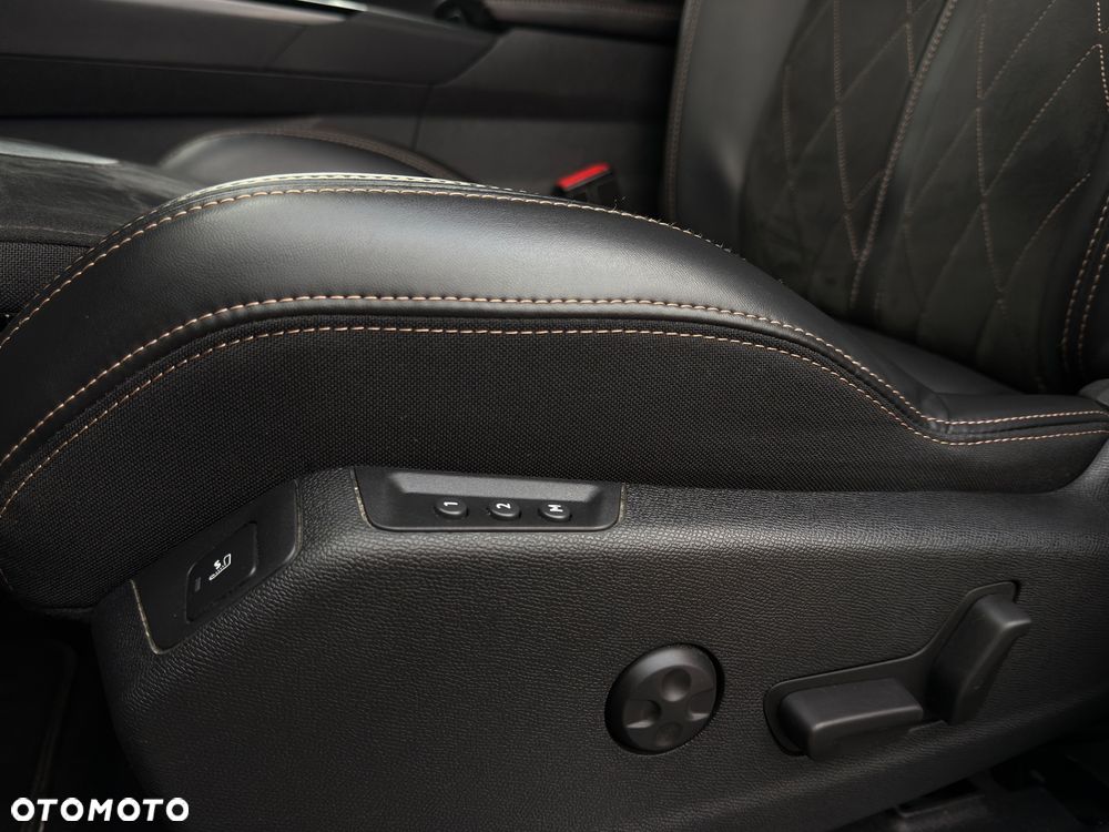 Peugeot 3008 BlueHDi 180 Stop & Start EAT8 GT - 16