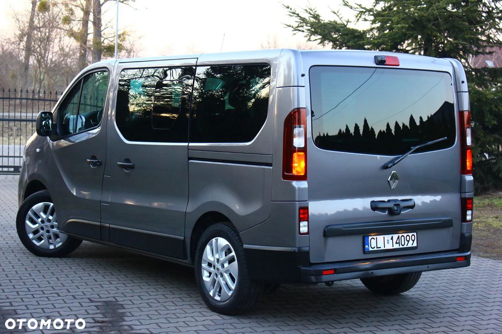 Renault Trafic 2.0 dCi - 5