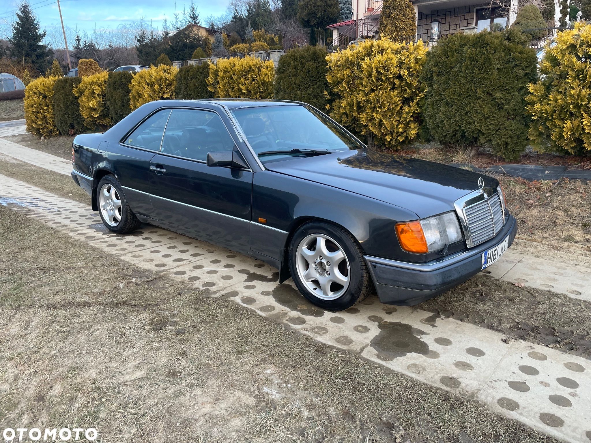 Mercedes-Benz W124 (1984-1993) - 1