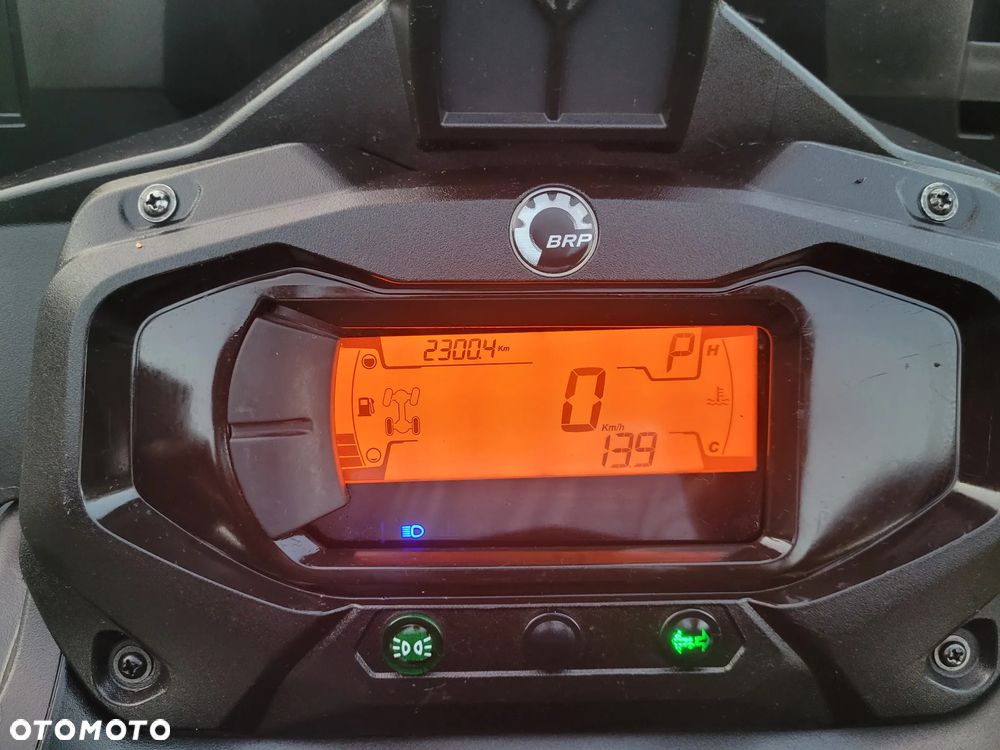 Can-Am Outlander - 10