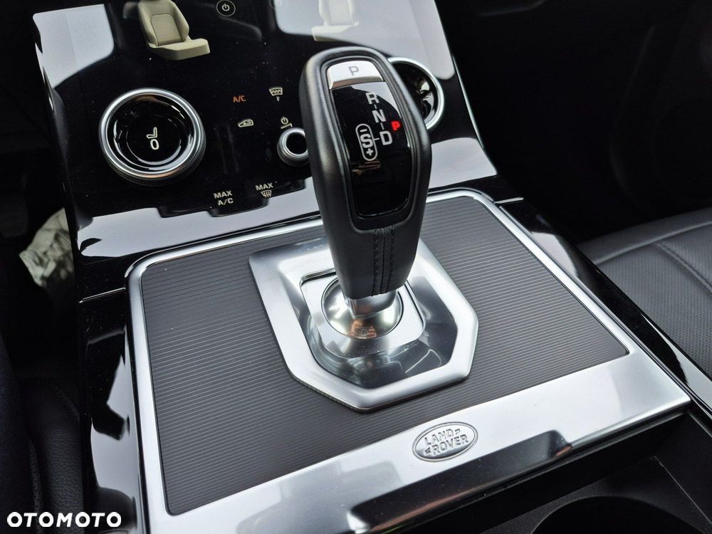 Land Rover Range Rover Evoque - 35