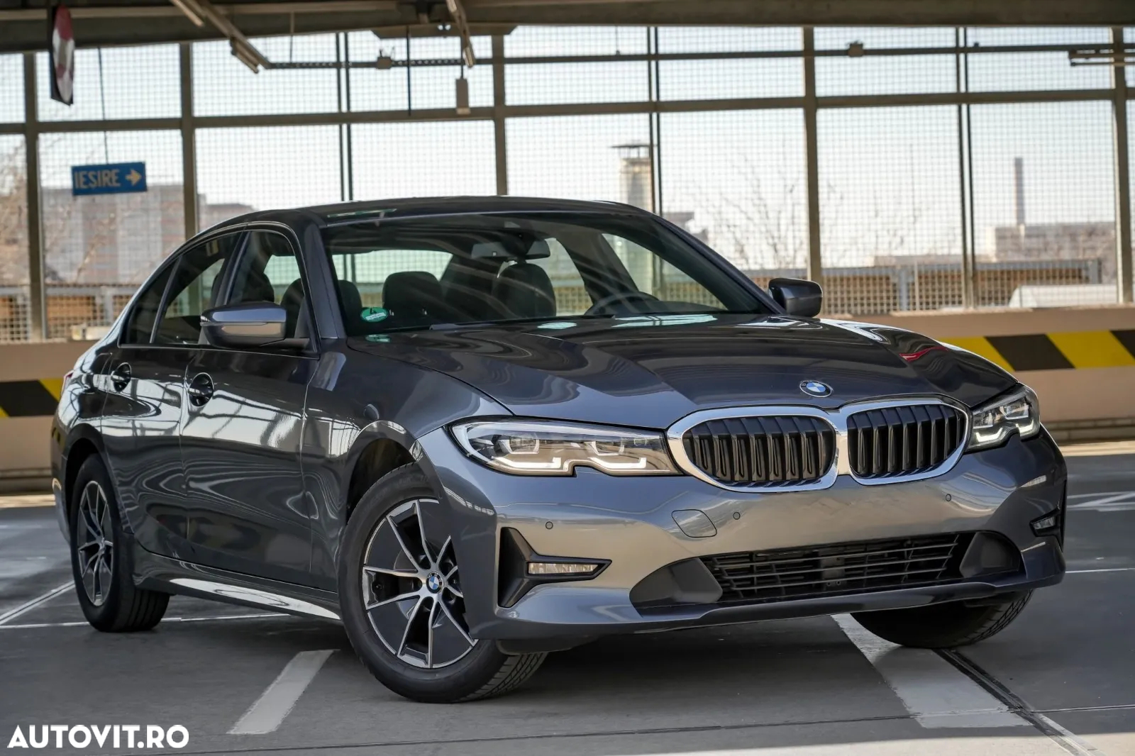 BMW Seria 3 320i AT - 2