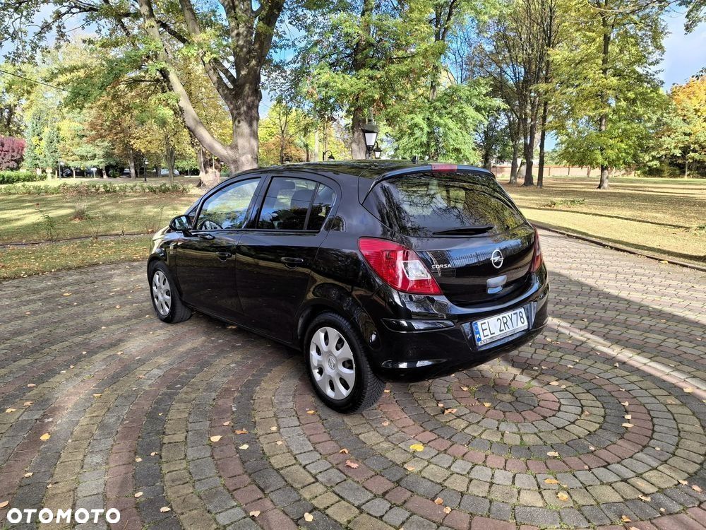 Opel Corsa 1.4 16V 150 Jahre - 25