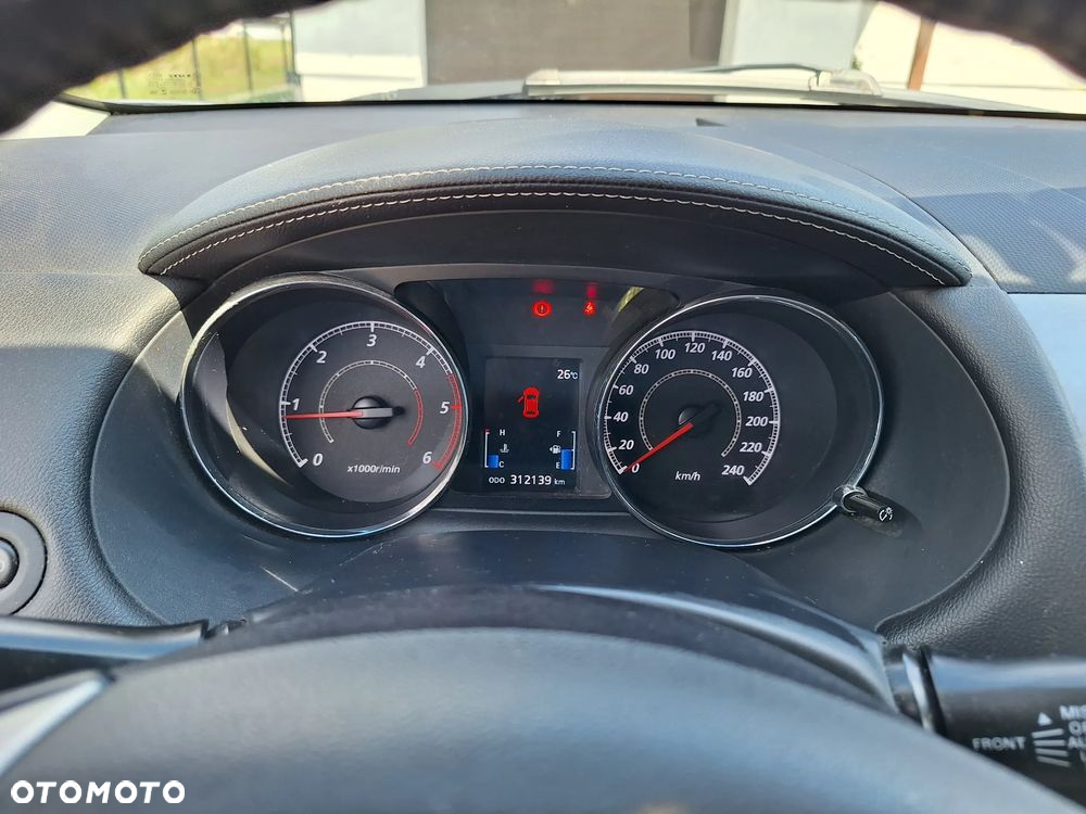 Peugeot 4007 2.2HDi Premium - 6