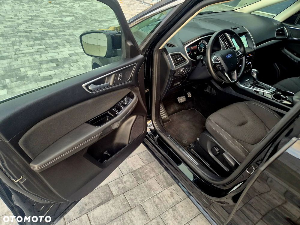 Ford S-Max - 14