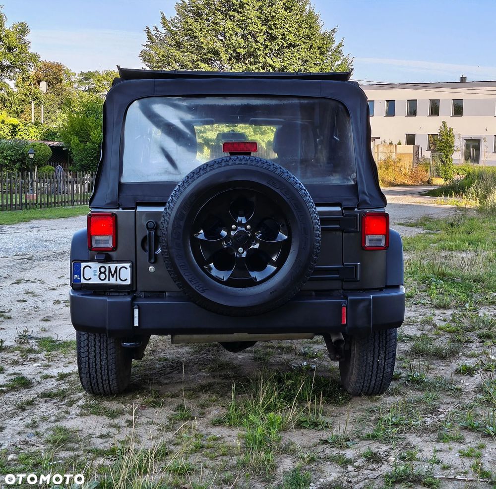 Jeep Wrangler - 7