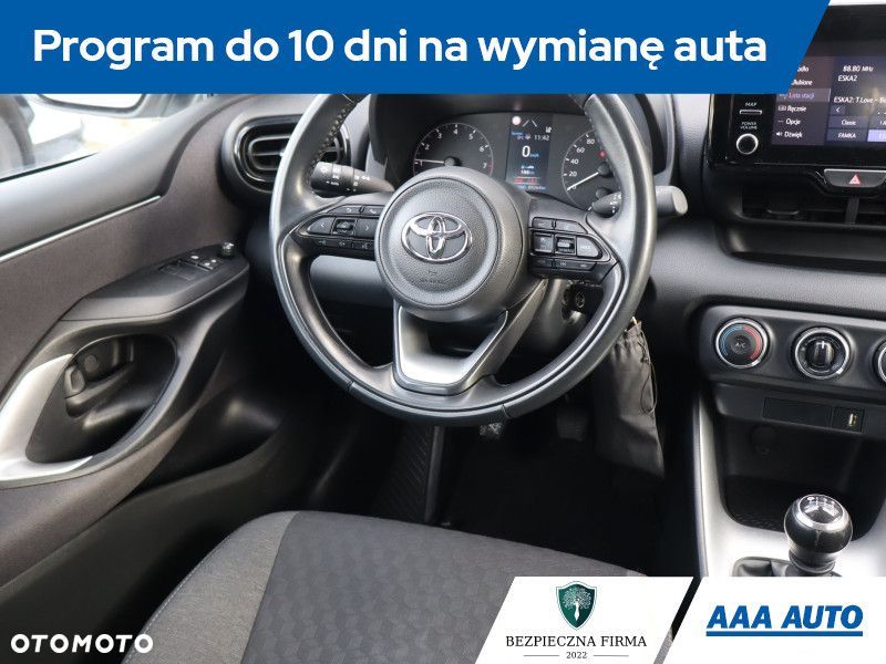 Toyota Yaris - 8