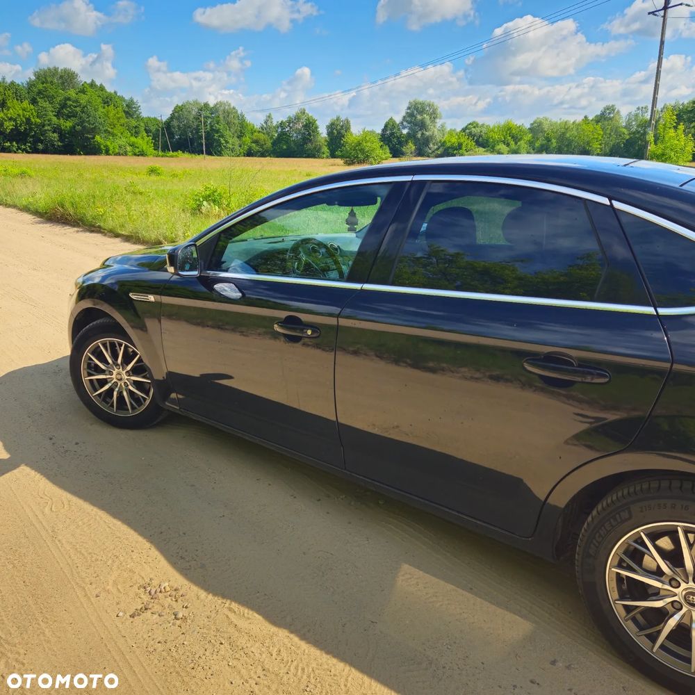 Ford Mondeo 1.6 T Ambiente - 9