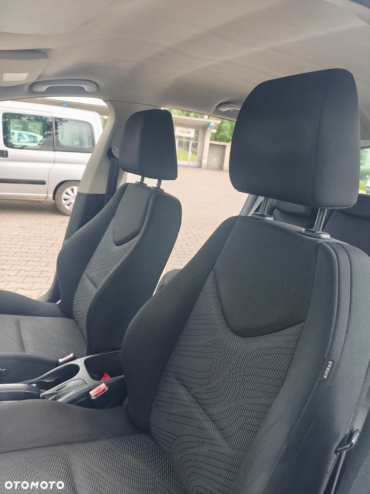 Peugeot 308 1.6 HDi Trendy - 11