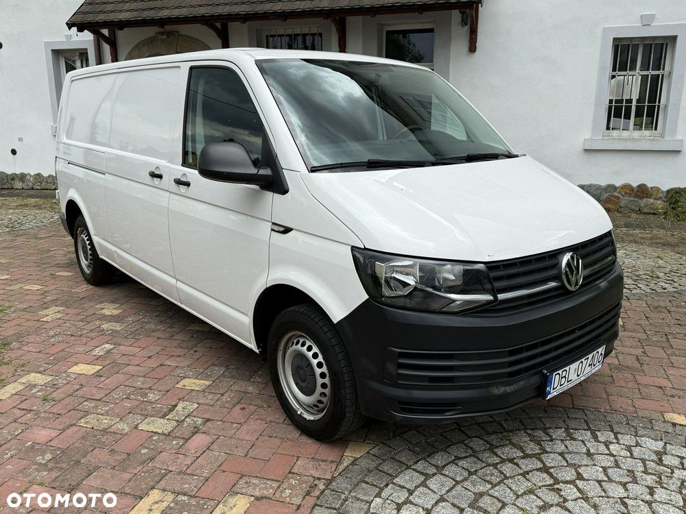 Volkswagen Transporter - 2