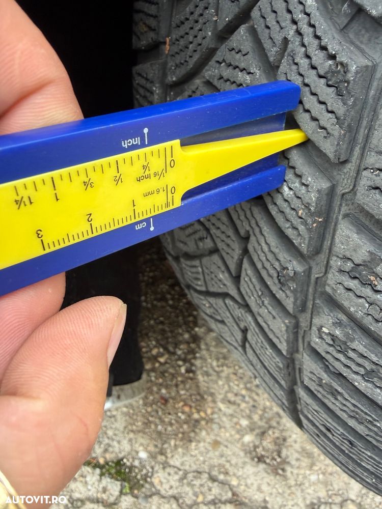 BMW Seria 5 525d xDrive AT - 10