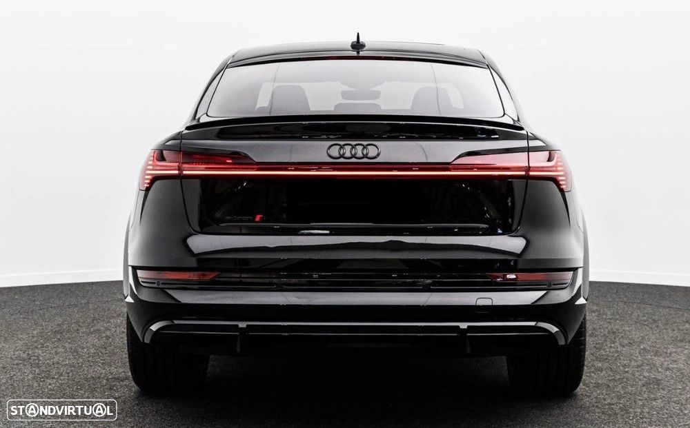 Audi e-tron Sportback S quattro — fotografia 17