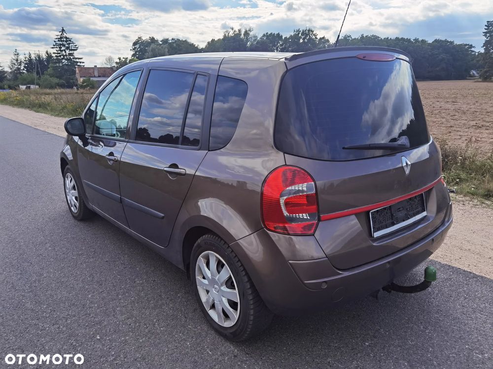 Renault Modus Grand 1.5 dCi FAP Dynamique - 4