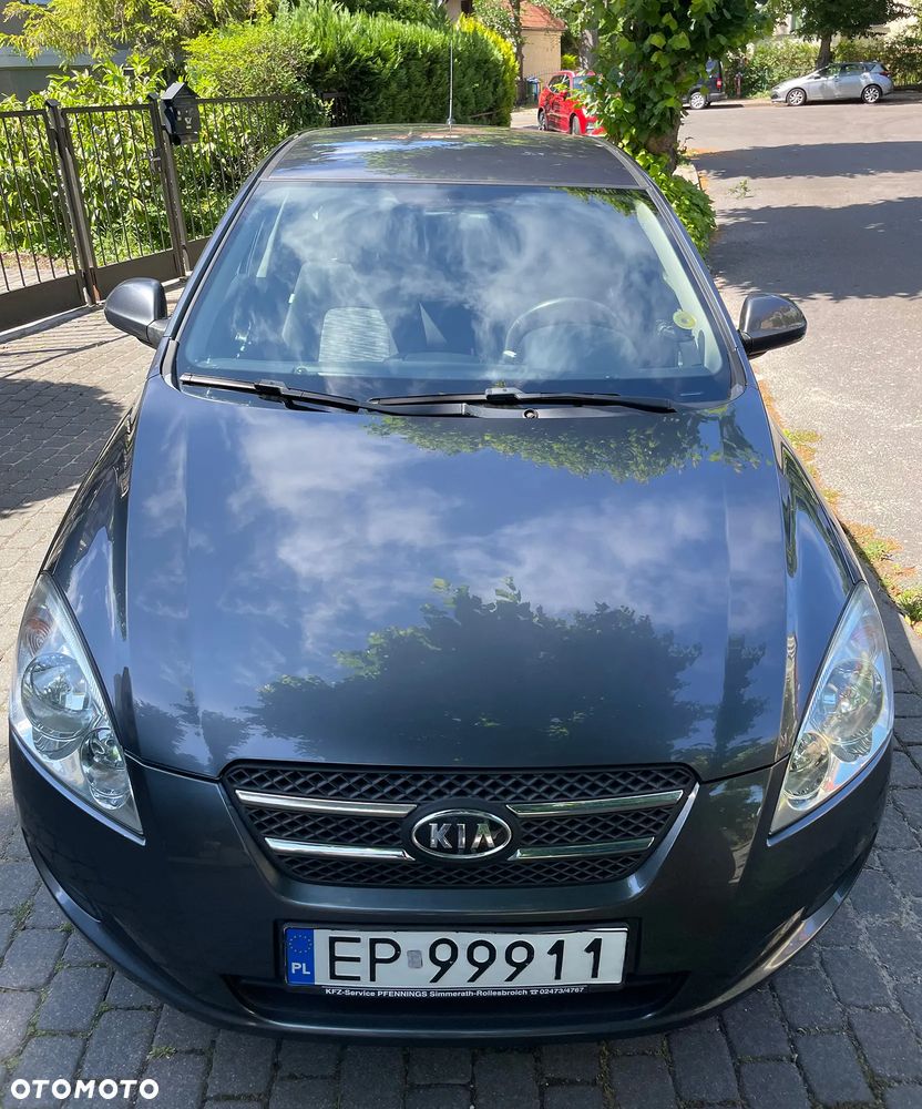 Kia Ceed 1.4 Comfort - 10