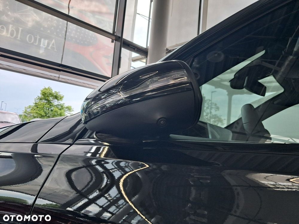 Mercedes-Benz GLE - 12