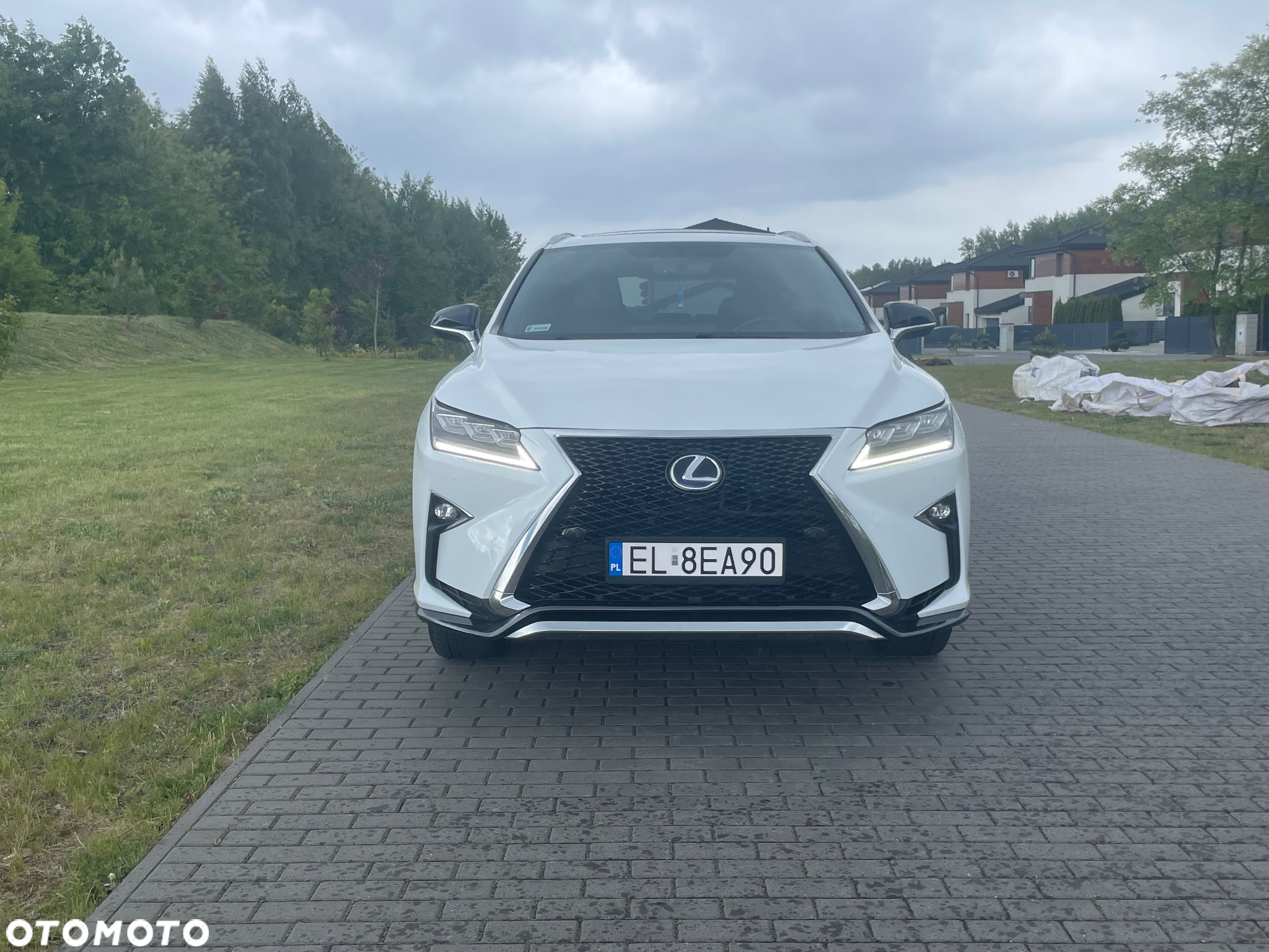Lexus RX - 2