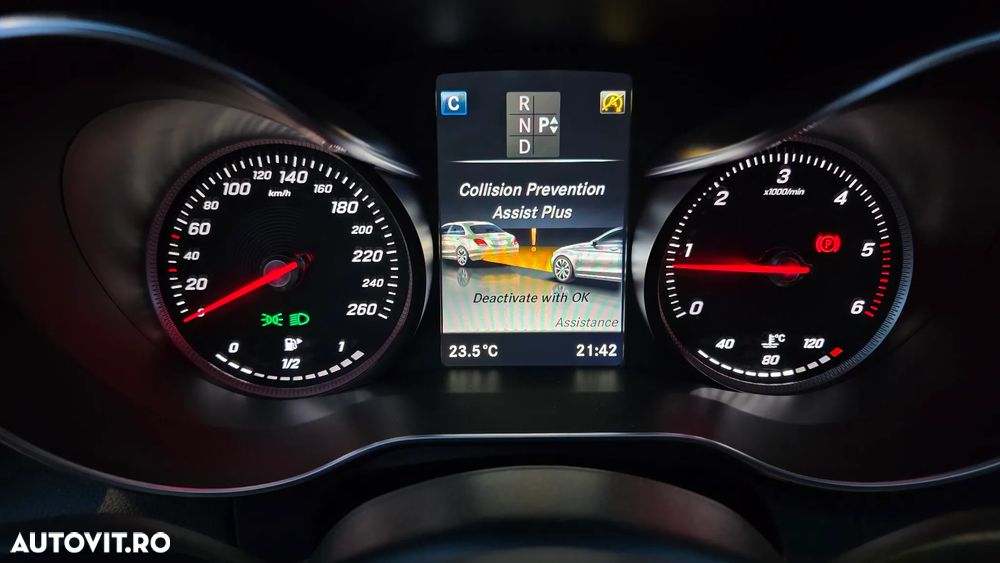 Mercedes-Benz C 200 CDI DPF (BlueEFFICIENCY) 7G-TRONIC Avantgarde - 11