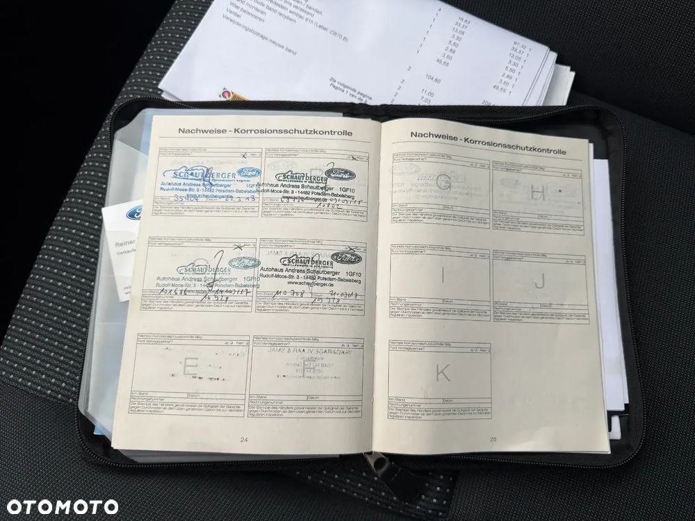 Ford C-MAX 1.6 Ambiente - 33