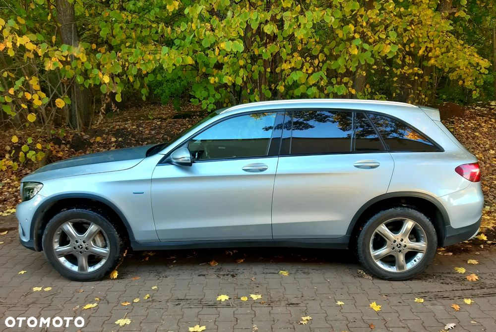 Mercedes-Benz GLC 350 e 4Matic 7G-TRONIC - 7