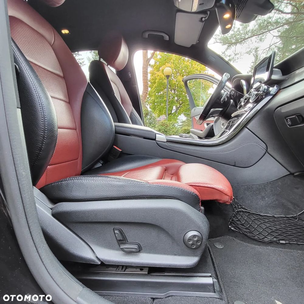 Mercedes-Benz GLC 220 d 4Matic 9G-TRONIC AMG Line - 3