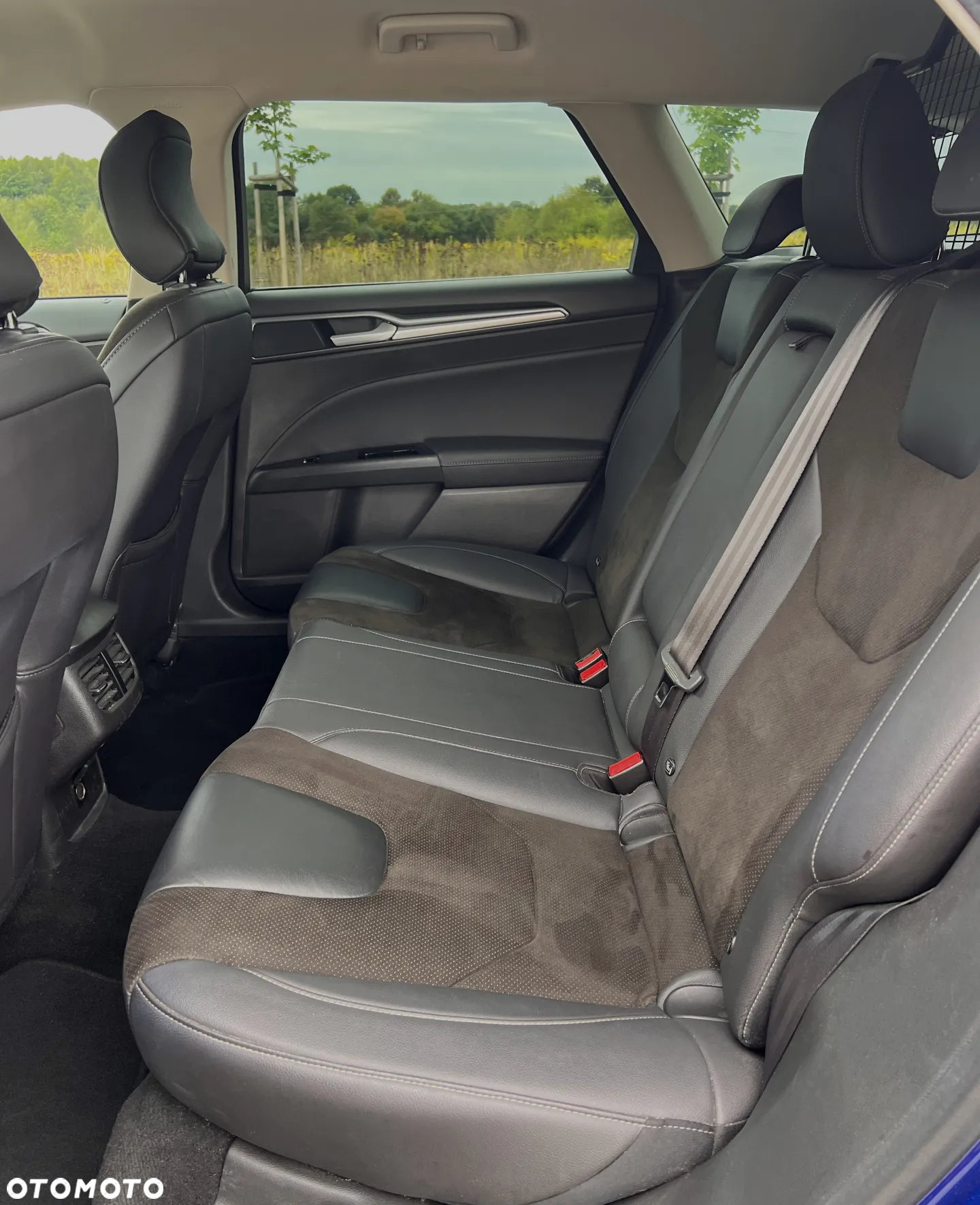 Ford Mondeo 2.0 TDCi Bi-Turbo Titanium PowerShift - 14